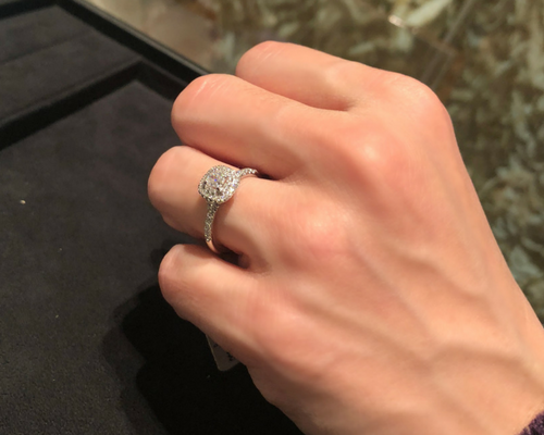 Tiffany & Co（ティファニー）の婚約指輪を実際に見に行ってきた!｜E-RinGet